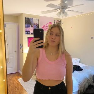 Brandy Melville pink top
